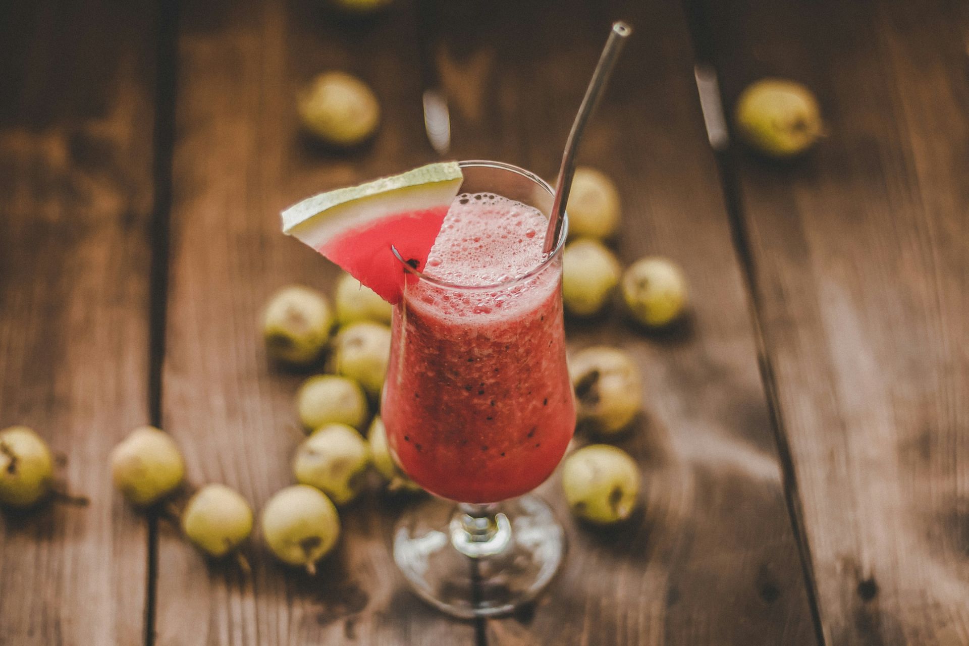 Immunity-boosting drinks (Image via Unsplash/Shayan)